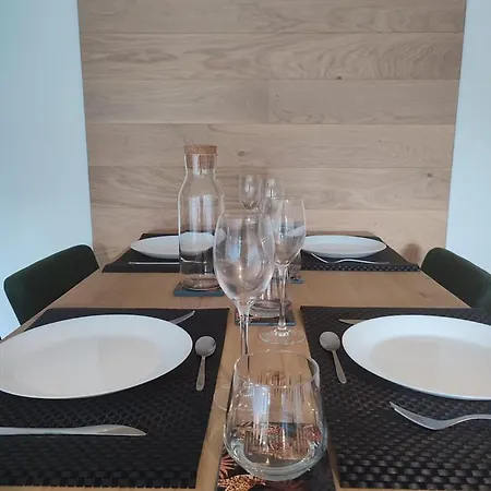 Les Provinciales Daire