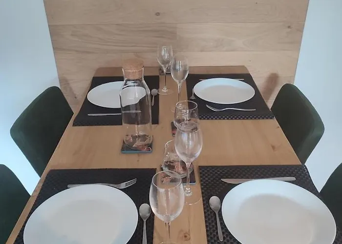 Les Provinciales تور